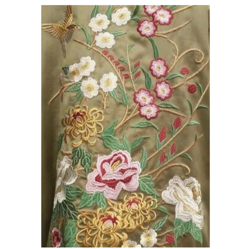 Anthroplogie embroidered Kimono - Picture 3 of 5